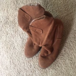 White Mountain Suede Boots Size 8 1/2
